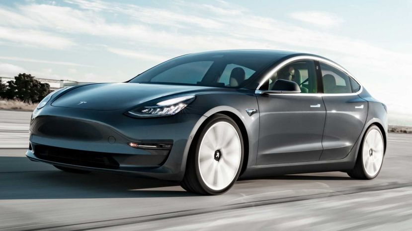 1 Milyonluk Satışı Geçen İlk Araç Tesla Model 3