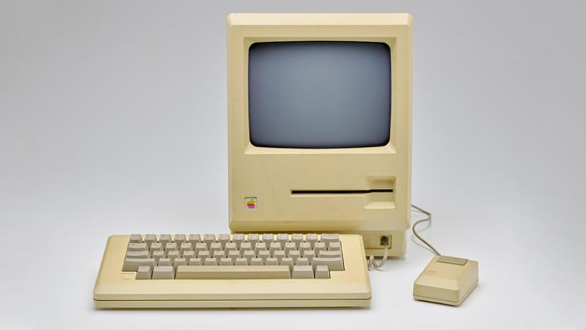 Apple İlk Bilgisayarını 38 yıl Önce Satışa Çıkardı